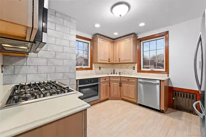 247-23 91st Avenue, Bellerose, NY 11426 - Photo 17