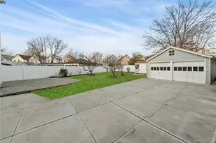 247-23 91st Ave, Bellerose, NY 11426 - Photo 29