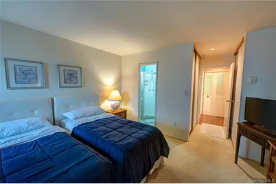 118 Harbor S, Amityville, NY 11701 - Photo 15