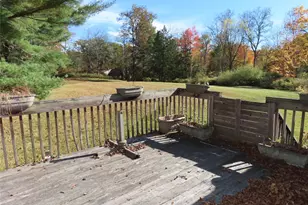 24 Sedgewick Rd, Poughkeepsie, NY 12603 - Photo 3