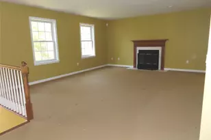 24 Sedgewick Rd, Poughkeepsie, NY 12603 - Photo 7