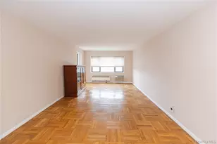 266 Pelham Rd, New Rochelle, NY 10805 - Photo 3