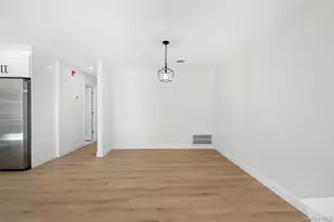 48 Victorian Ln, Medford, NY 11763 - Photo 11