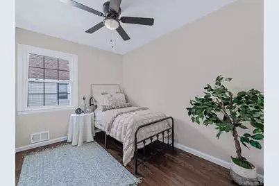 10514 Van Wyck Expressway, Richmond Hill, NY 11419 - Photo 15