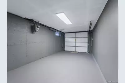 10514 Van Wyck Expressway, Richmond Hill, NY 11419 - Photo 21