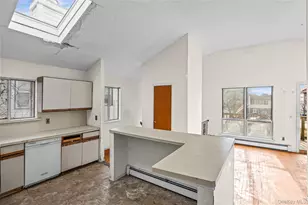 259 W Hudson St, Long Beach, NY 11561 - Photo 13