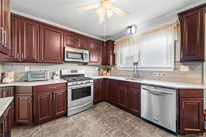 2847 Grand Avenue, Baldwin, NY 11510 - Photo 17