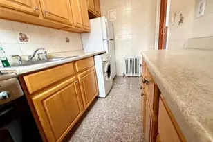 67-20 218th St, Bayside, NY 11364 - Photo 3