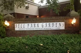 67-20 218th St, Bayside, NY 11364 - Photo 17