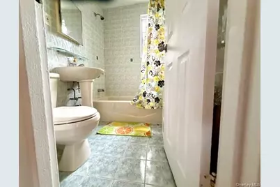 67-20 218 Street #Lower, Bayside, NY 11364 - Photo 9