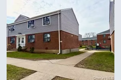 67-20 218 Street #Lower, Bayside, NY 11364 - Photo 5