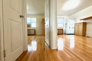 67-20 218th St, Bayside, NY 11364 - Photo 11