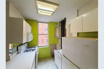 520 W 112th Street #4B, New York, NY 10025 - Photo 11