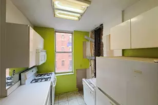 520 W 112th St, New York, NY 10025 - Photo 11