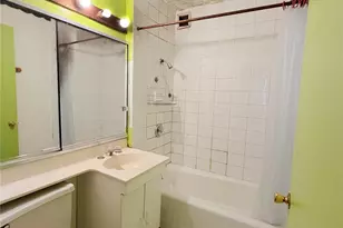 520 W 112th St, New York, NY 10025 - Photo 9