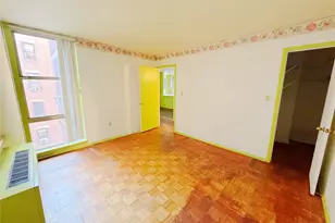 520 W 112th St, New York, NY 10025 - Photo 5