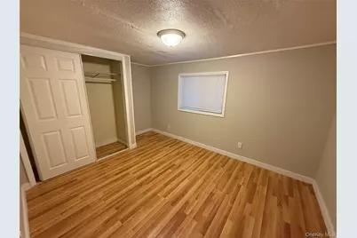 412 Cologne Avenue, Wallkill, NY 12589 - Photo 9