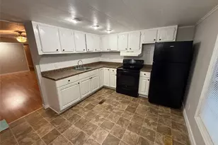 412 Cologne Ave, Wallkill, NY 12589 - Photo 3