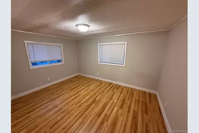 412 Cologne Avenue, Wallkill, NY 12589 - Photo 13