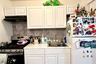 40-05 Ithaca St, Elmhurst, NY 11373 - Photo 7