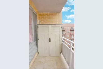 4317 Union Street #6E, Flushing, NY 11355 - Photo 5