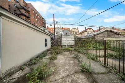 41-71 Gleane Street, Elmhurst, NY 11373 - Photo 23