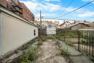 41-71 Gleane St, Elmhurst, NY 11373 - Photo 23