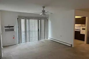 122 Sneden Pl, Spring Valley, NY 10977 - Photo 7