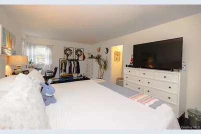 94 Kings Drive, Riverhead, NY 11901 - Photo 15