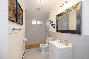 94 Kings Dr, Riverhead, NY 11901 - Photo 39