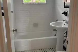 205 W Post Rd, White Plains, NY 10606 - Photo 5