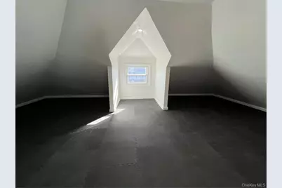 85 Locust Avenue, Scarsdale, NY 10583 - Photo 23