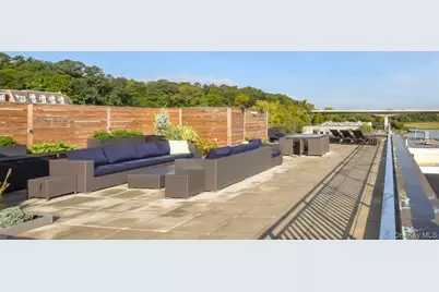 21 Lumber Road #3B, Roslyn, NY 11576 - Photo 13