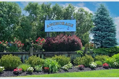 1 Anchorage Way #1401, Freeport, NY 11520 - Photo 1