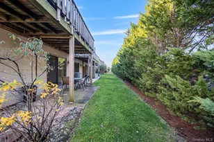 1 Anchorage Way, Freeport, NY 11520 - Photo 17