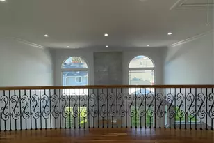 582 Gaynor Pl, West Hempstead, NY 11552 - Photo 11