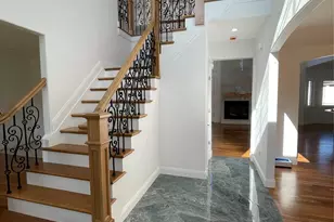 582 Gaynor Pl, West Hempstead, NY 11552 - Photo 3