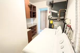 98 Whistler Ct, Middle Island, NY 11953 - Photo 17