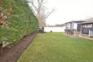 50 Croley St, Huntington, NY 11743 - Photo 31