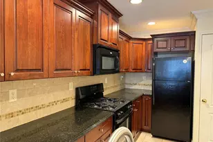 3 Cross St, Suffern, NY 10901 - Photo 3