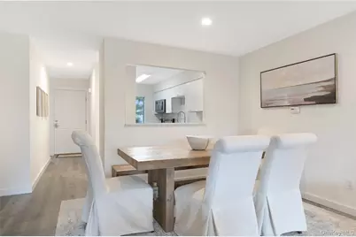 34 Montauk Highway #12, Westhampton, NY 11977 - Photo 5