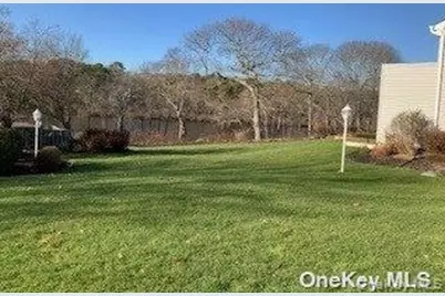 34 Montauk Highway #12, Westhampton, NY 11977 - Photo 17