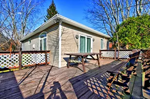 154 Jefferson Dr, Mastic Beach, NY 11951 - Photo 15
