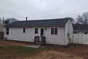 909 Provost Ave, Bellport, NY 11713 - Photo 13