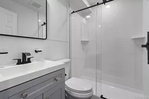 1 Anchorage, Freeport, NY 11520 - Photo 9