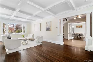 47 Elk Ave, New Rochelle, NY 10804 - Photo 7