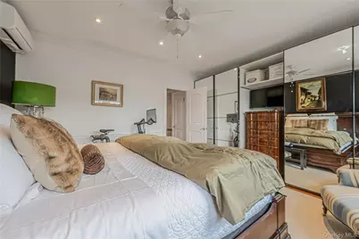 13225 82nd Street, Ozone Park, NY 11417 - Photo 23