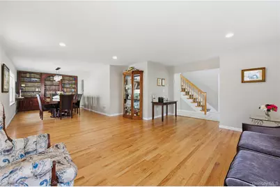 1762 Esposito Court, East Meadow, NY 11554 - Photo 5