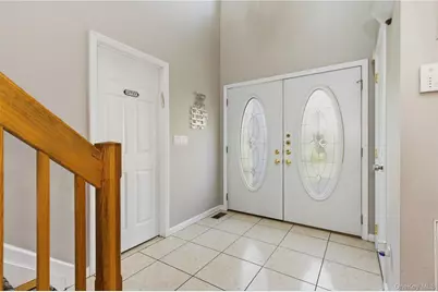 1762 Esposito Court, East Meadow, NY 11554 - Photo 3