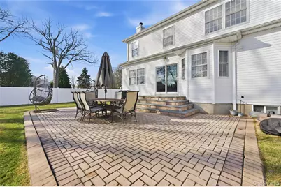 1762 Esposito Court, East Meadow, NY 11554 - Photo 33